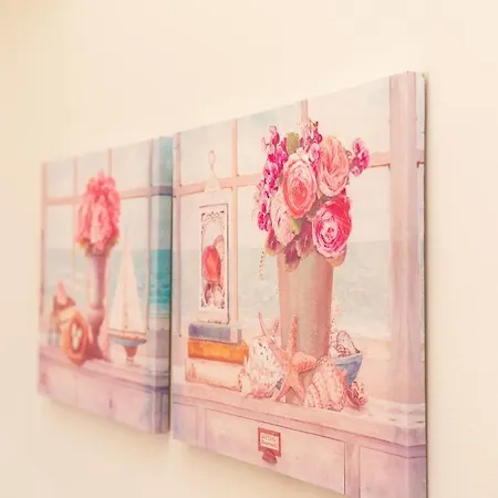 Lukas Summer House 尼基季